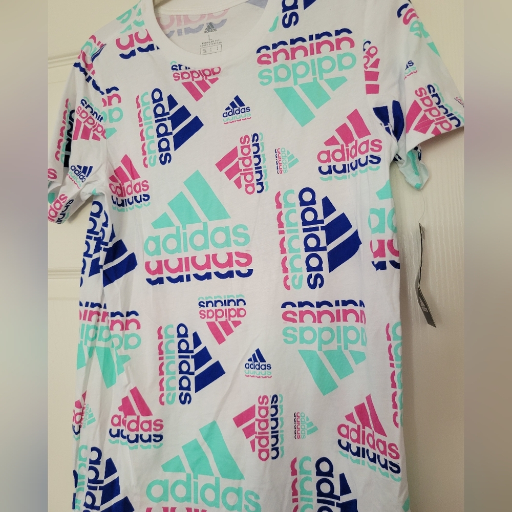 Adidas Girls All-over Multi Color Print Crewneck TeeShort Sleeve  L 14/16 NWT